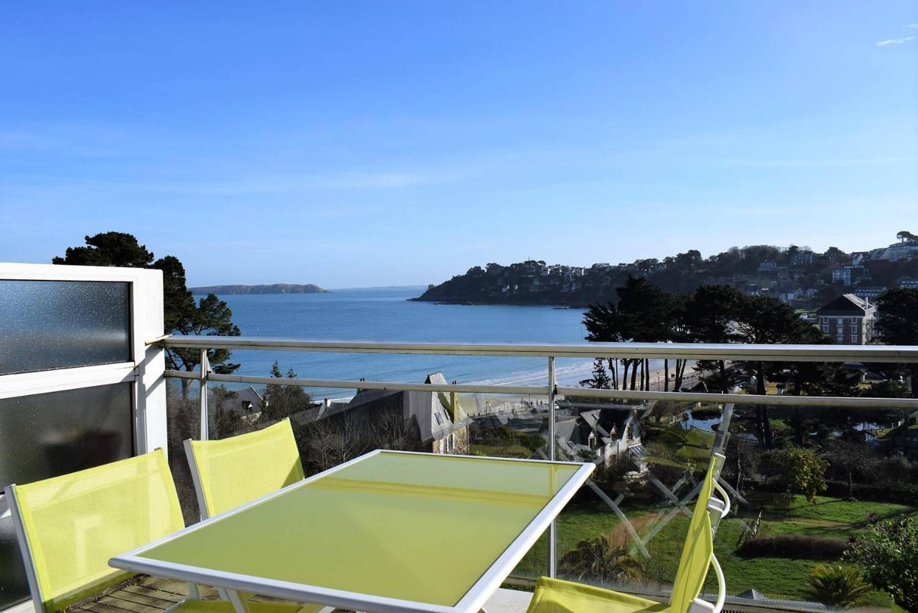Appartement 2-4 pers VUE MER EXCEPTIONNELLE avec terrasse à PERROS-GUIREC - Ref 908 Extérieur photo