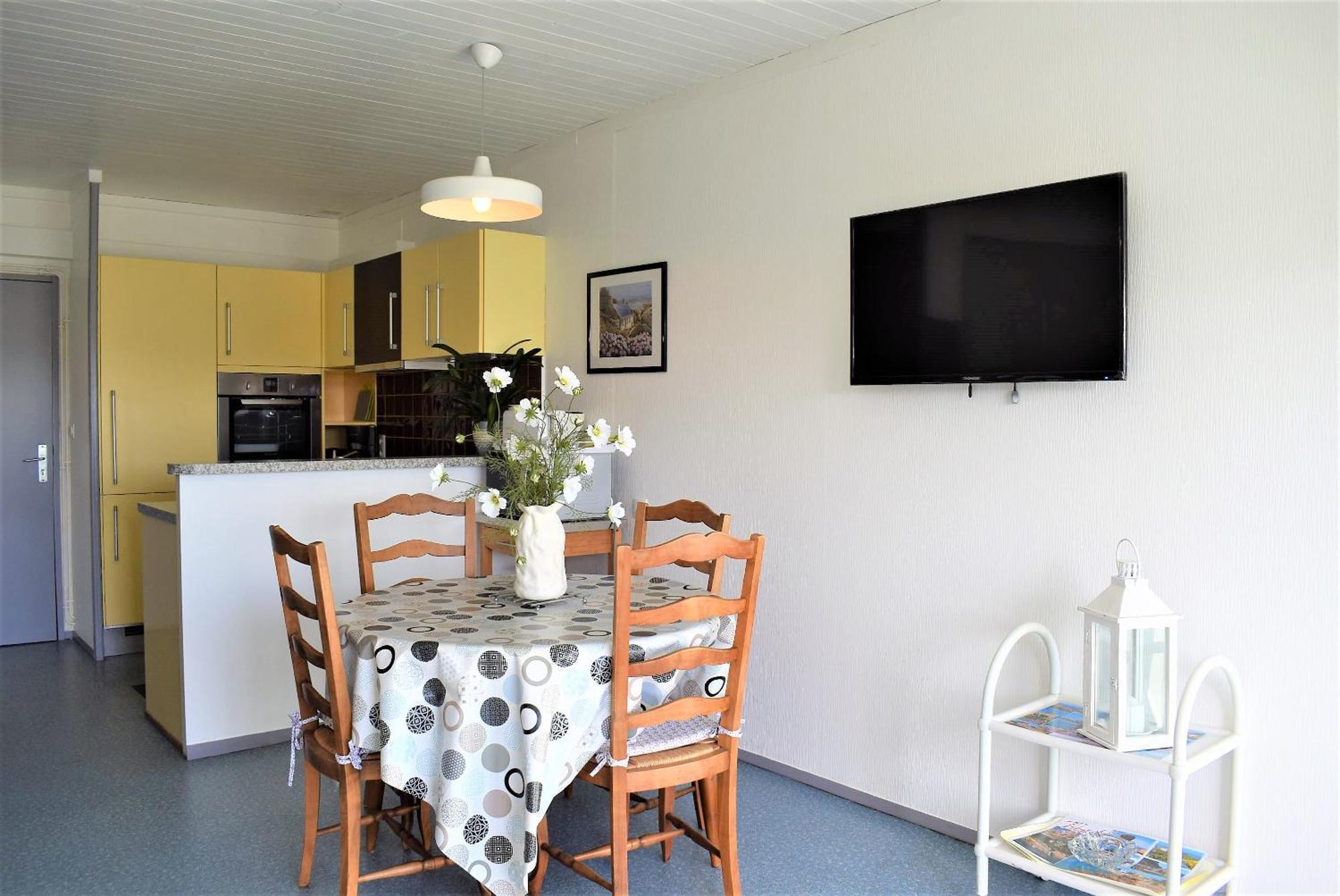 Appartement 2-4 pers VUE MER EXCEPTIONNELLE avec terrasse à PERROS-GUIREC - Ref 908 Extérieur photo